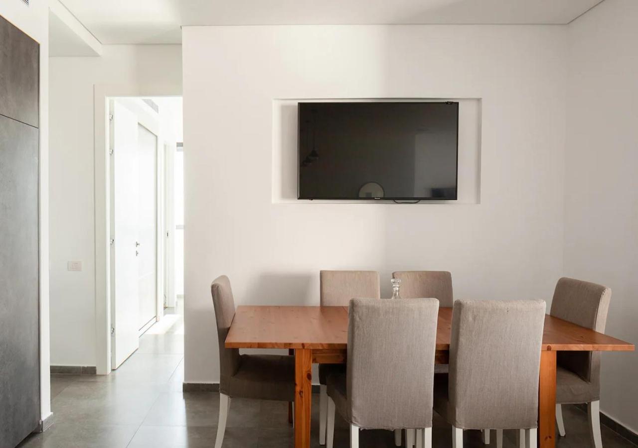 Oַ&O Group- Luxury Penthouse Jacuzzi Sea 36 Floor Leilighet Bat Yam Eksteriør bilde