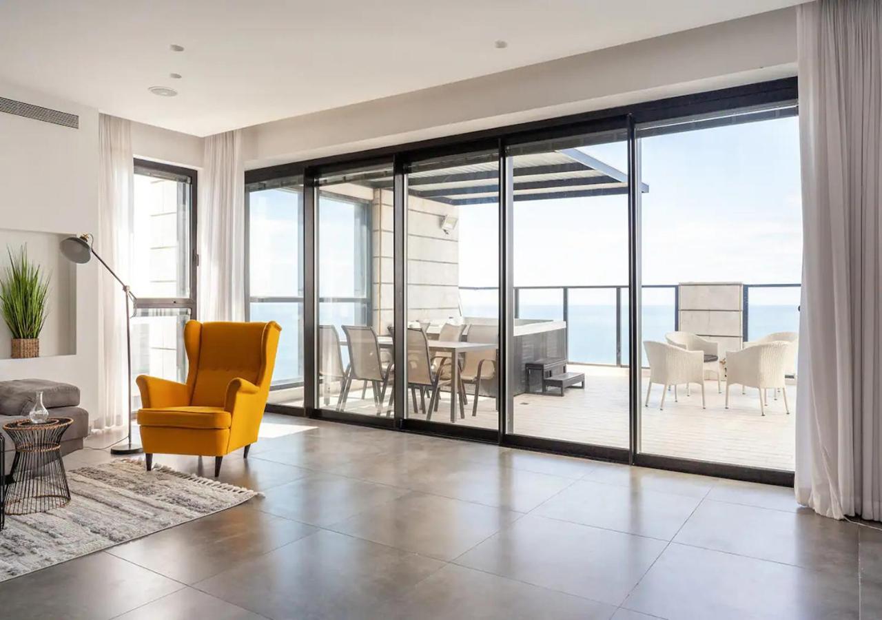Oַ&O Group- Luxury Penthouse Jacuzzi Sea 36 Floor Leilighet Bat Yam Eksteriør bilde