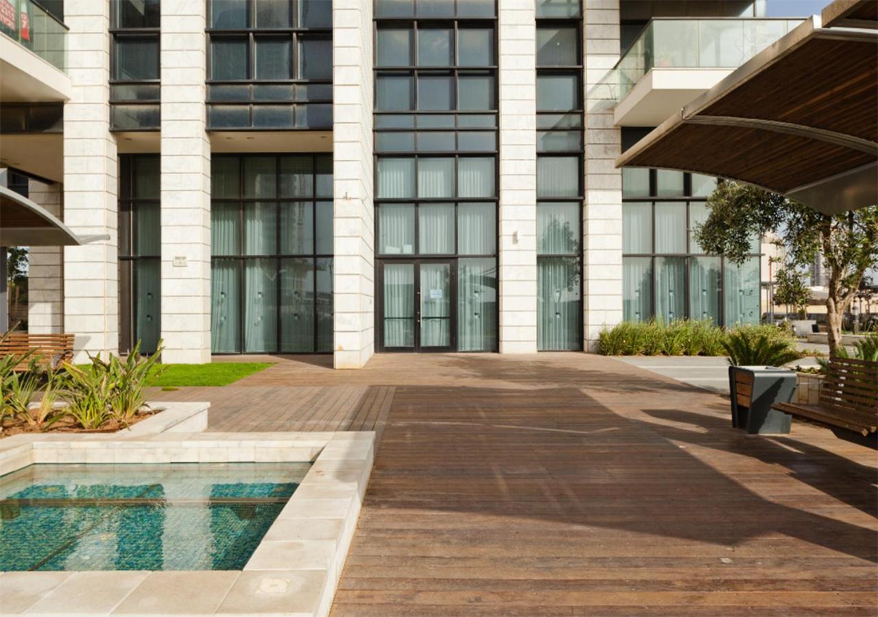 Oַ&O Group- Luxury Penthouse Jacuzzi Sea 36 Floor Leilighet Bat Yam Eksteriør bilde