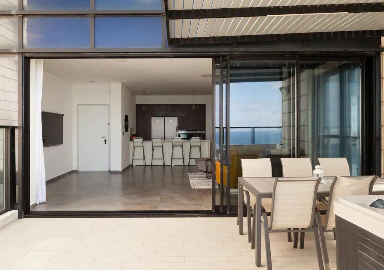 Oַ&O Group- Luxury Penthouse Jacuzzi Sea 36 Floor Leilighet Bat Yam Eksteriør bilde