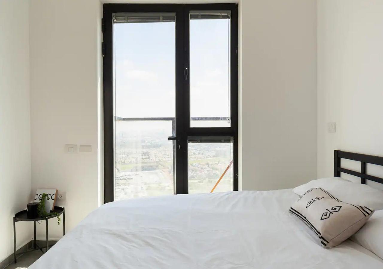 Oַ&O Group- Luxury Penthouse Jacuzzi Sea 36 Floor Leilighet Bat Yam Eksteriør bilde