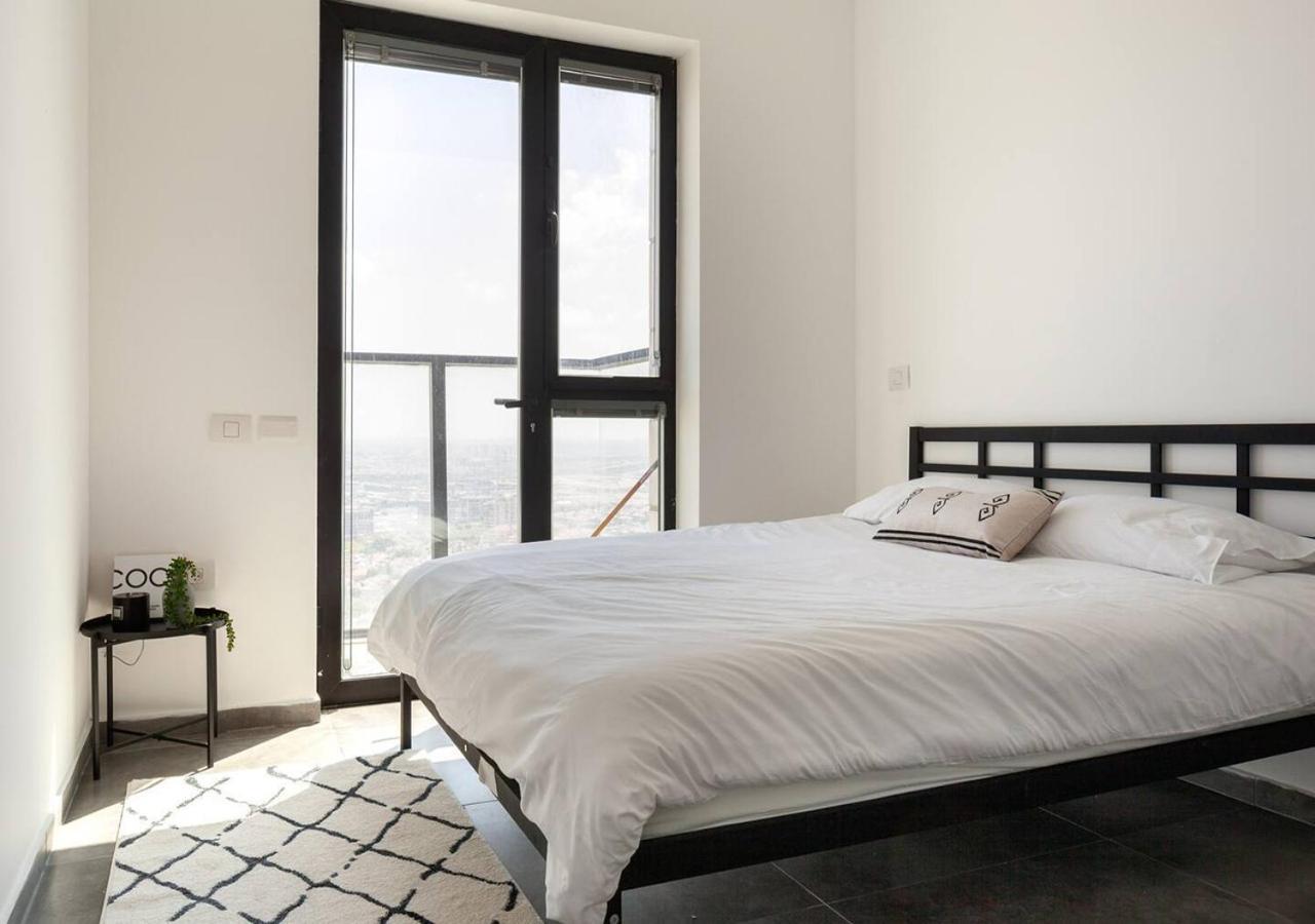 Oַ&O Group- Luxury Penthouse Jacuzzi Sea 36 Floor Leilighet Bat Yam Eksteriør bilde