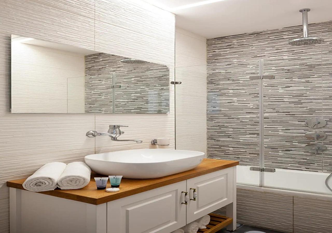 Oַ&O Group- Luxury Penthouse Jacuzzi Sea 36 Floor Leilighet Bat Yam Eksteriør bilde
