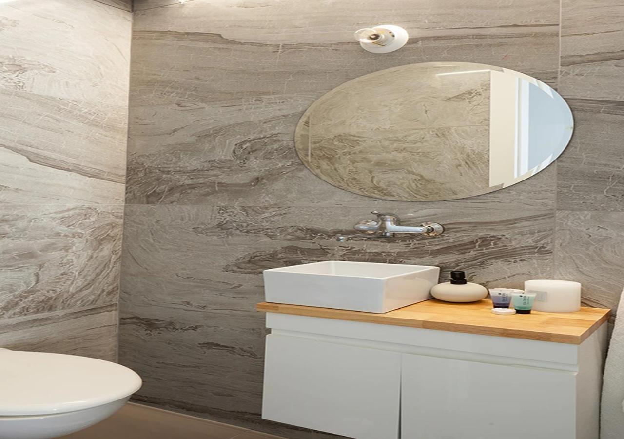 Oַ&O Group- Luxury Penthouse Jacuzzi Sea 36 Floor Leilighet Bat Yam Eksteriør bilde